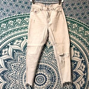 American Eagle Light Wash Mom Jean Size 10